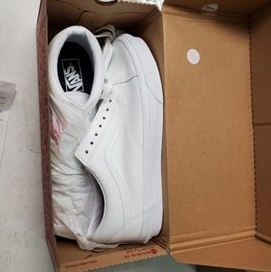 Old Skool Vans - All White